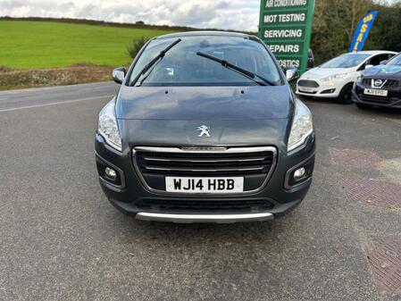 PEUGEOT 3008 1.6 e-HDi Allure